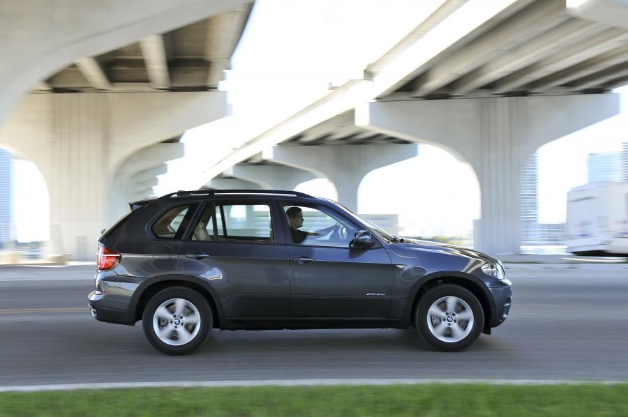  BMW X5 2011 года  (фото 180 из 190)